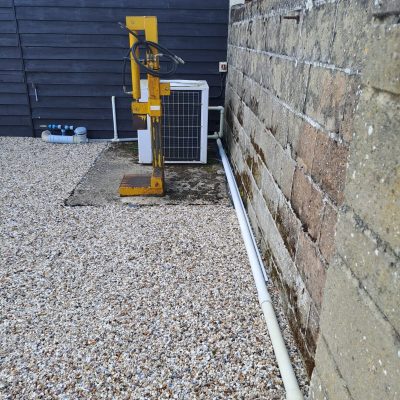 We also fault find, install and service swimming pool pumps