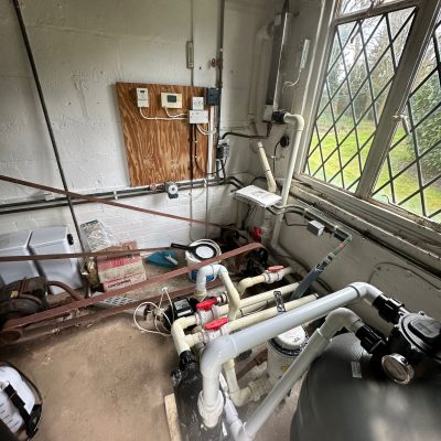 Service of a Swimming pool pump