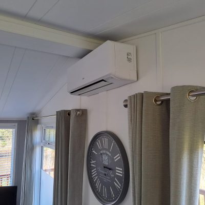 4.2kW Fujitsu Eco Series wall mounted split for a lodge, can be used for heating and cooling