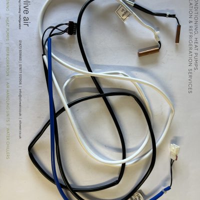 THERMISTOR (tank water temp) - S70C68202